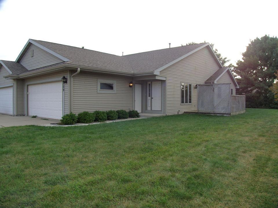 1st image of 1709 Doubletree Dr