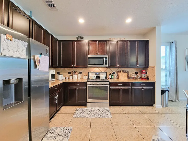 5046 Longlane Dr — Photo 17