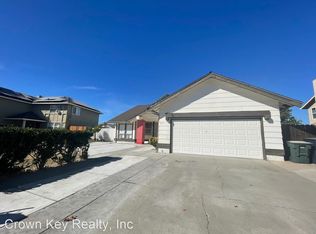 831 Tennis Ln, Tracy, CA 95376