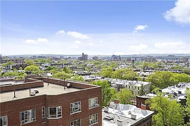 Sold by Avenue Sotheby's International Realty