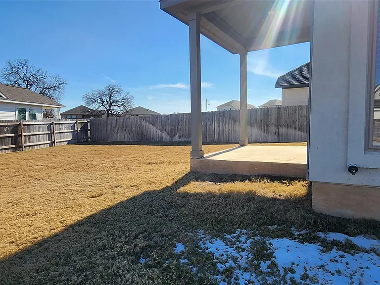 408 Los Olives Ln — Photo 4