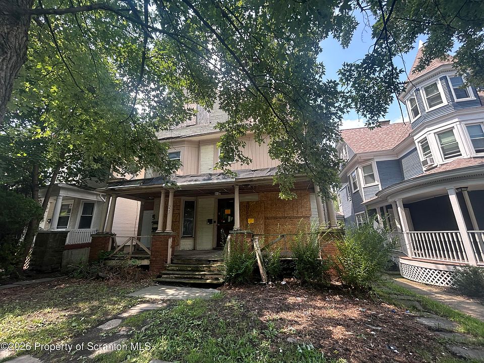1st image of 809 Monroe Ave