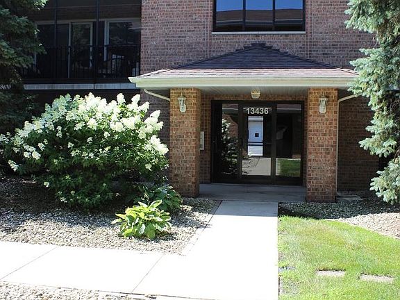 4th image of 13436 E Circle Dr APT 407