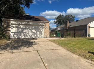 9610 Tarragon Ln, Houston, TX 77036