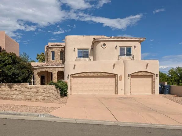 9804 Benton St NW, Albuquerque, NM 87114