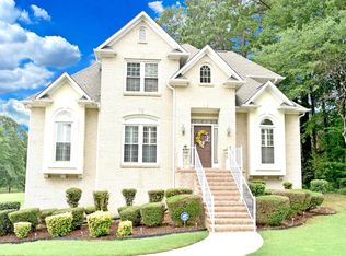 5773 Willow Lake Dr, Hoover, AL 35244