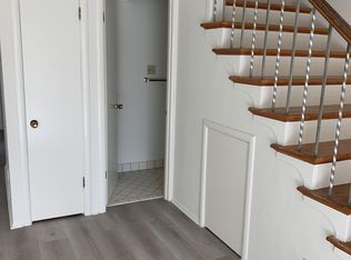 2022 Trousdale Dr #2-1-14, Burlingame, CA 94010