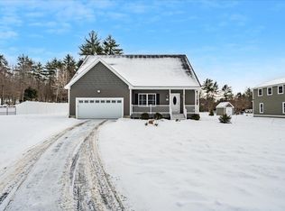 18 Memory Ln, Loudon, NH 03307