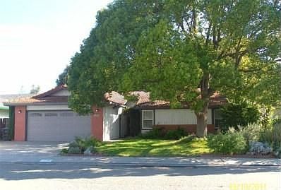 3rd image of 1174 Silvertrail Ln