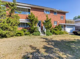 80 Westwood Dr, Kitchener, ON N2M 2K4