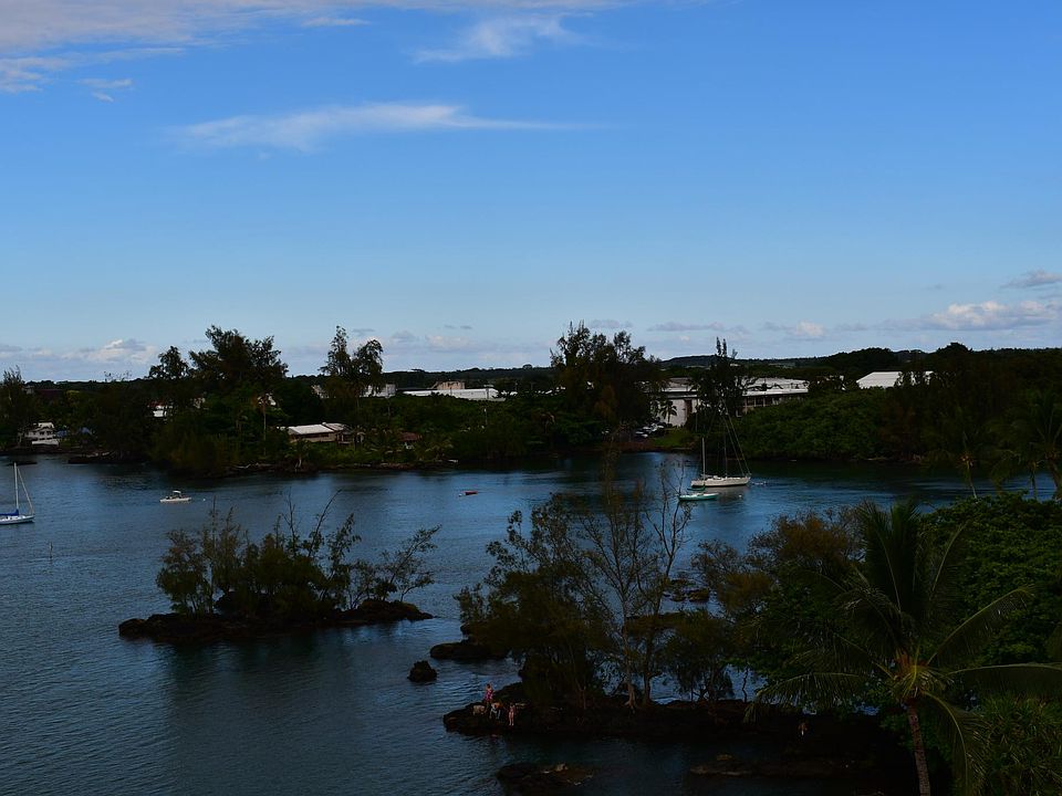 2nd image of 161 Banyan Dr APT 304