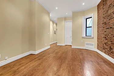 Rented by Cooper & Cooper Real Estate