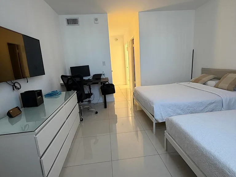 19390 Collins Ave #1103 — Photo 26