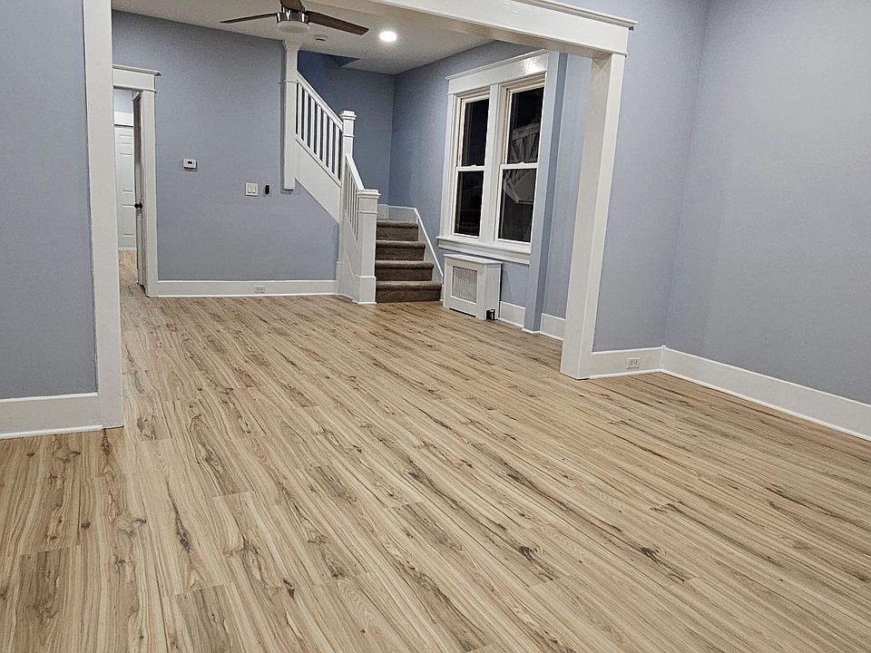 Living / dining / family room