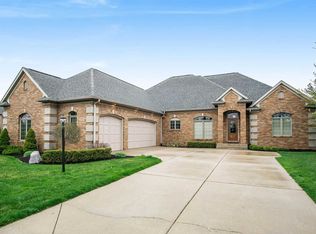 51151 Bellcrest Cir, Granger, IN 46530