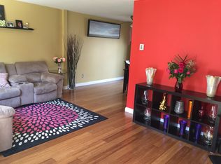 73 Maple Tree Ave APT C, Stamford, CT 06906