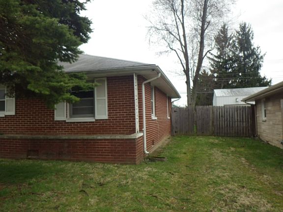 3rd image of 4103 N Ball Ave