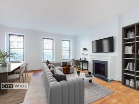 104 E 81st St, New York, NY