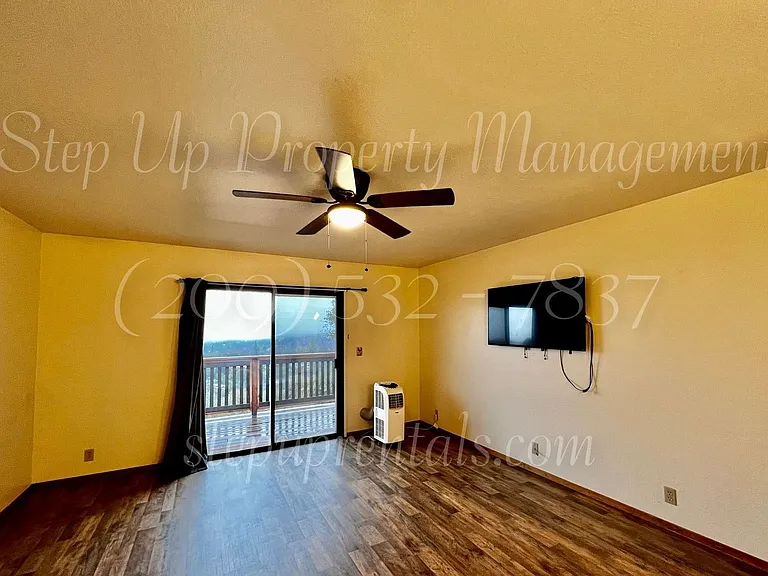 537 E Bald Mountain Rd — Photo 11