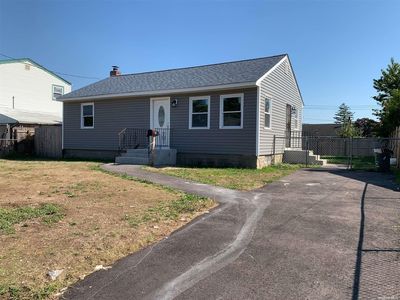 7 Beta Drive, Amityville, NY, 11701