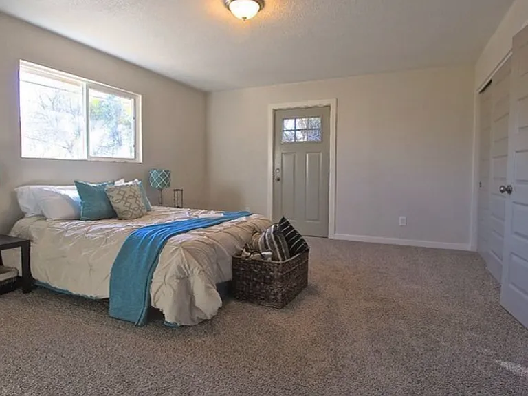W Vine Dr — Photo 13