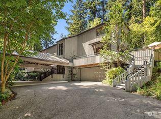 13000 NE 39th St, Bellevue, WA