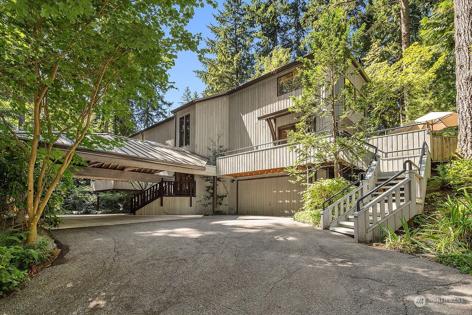 13000 NE 39th Street photo 1