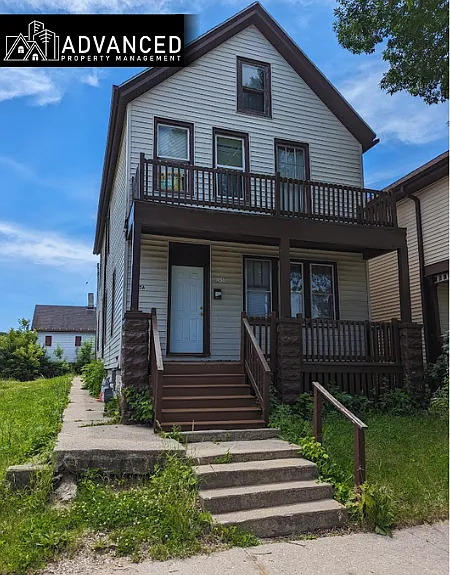 2455 W Cherry St photo 1