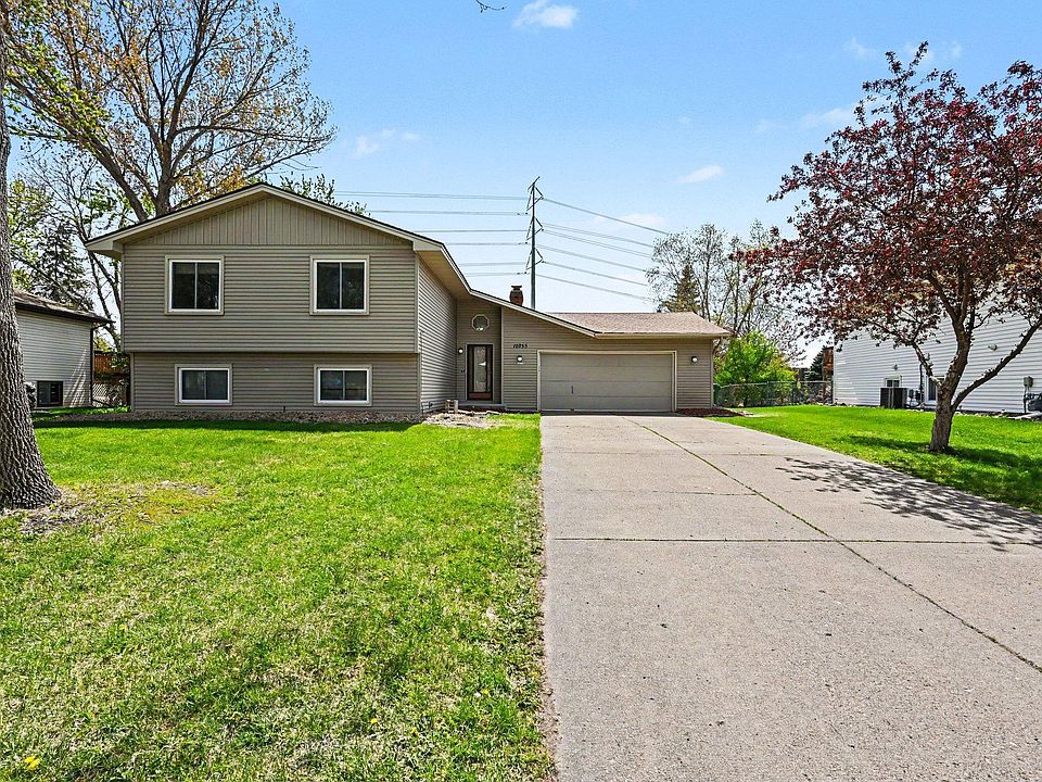 1st image of 10755 Maple Valley Dr