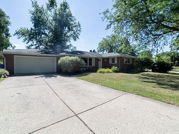 2nd image of 5354 Crestdale Dr