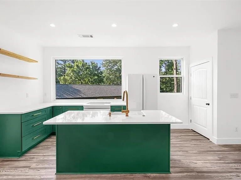 1871 Dyer Cir — Photo 18