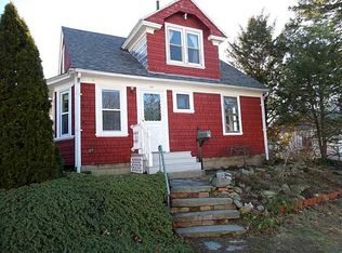 100 Summer St, Cranston, RI 02910