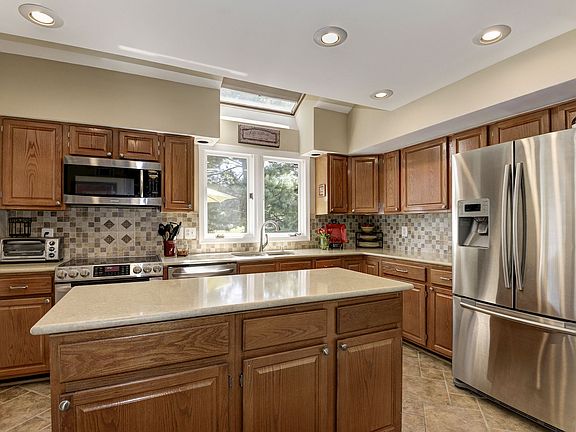 5th image of 5201 Knoughton Way