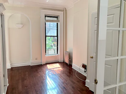 Rented by A P Realty Group NY LTD | media 14