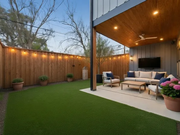 5104 Vandelia St, Dallas, TX 75235