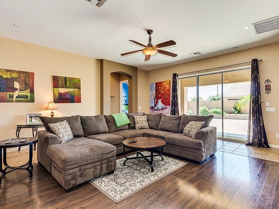 Bright & spacious