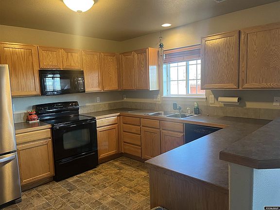 3rd image of 700 Shoshone Ave Unit 52