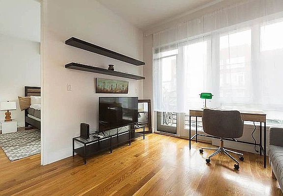2nd image of 1509 Jefferson Ave APT 4B