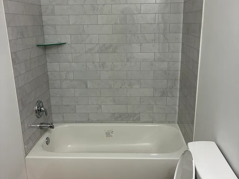 914 W Main St #2 — Photo 10