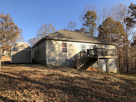 2nd image of 522 Aspen Dr