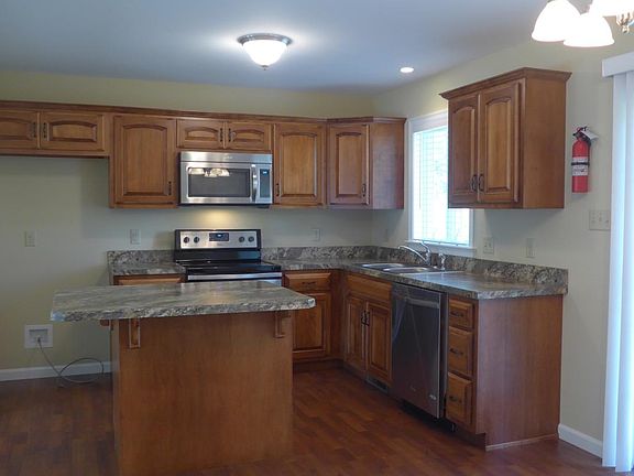 Kitchen Fridge is Included since this photo--Whirlpool 3-Doo