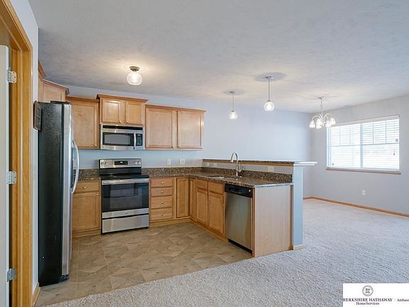 4th image of 1761 N 177th Plz