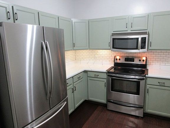 3rd image of 17455 Windflower Dr
