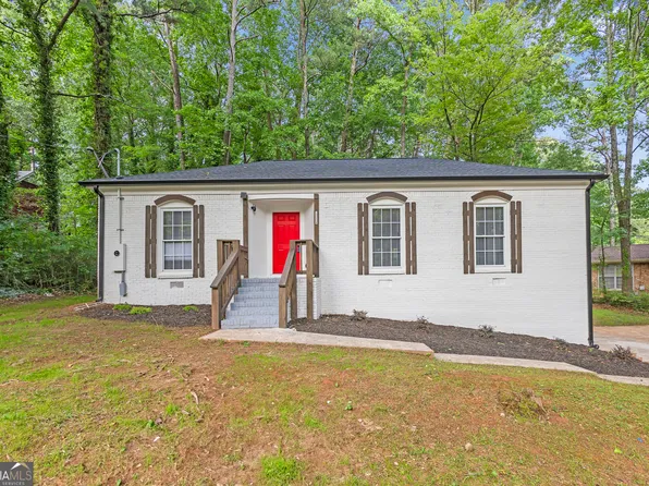 4698 Fellsridge Dr, Stone Mountain, GA 30083