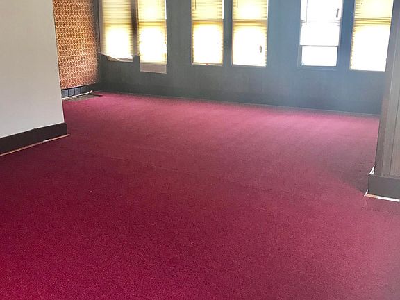 4th image of 467 Lisbon Ave #3