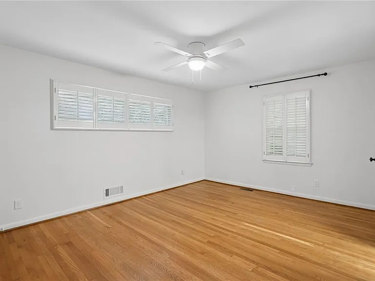 4775 Merlendale Ct NW — Photo 14