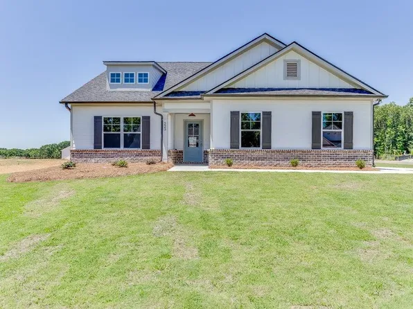 223 Franklin Hills Dr, Carnesville, GA 30521