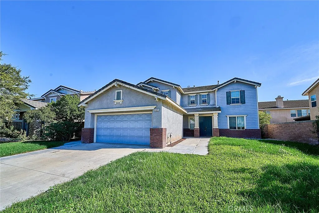 5 bed, 3.5 bath, 3036 sqft, $3,990 — Photo 3
