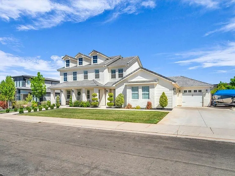 2811 S 3680 W — Photo 2