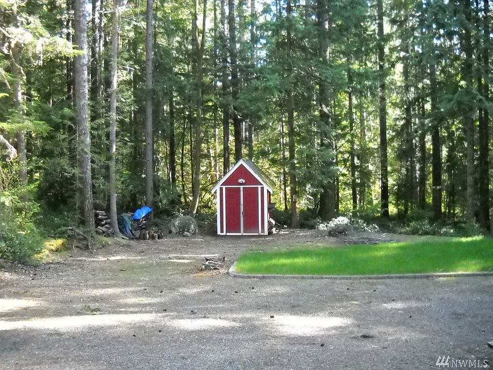 2nd image of 410 N Potlatch Dr N